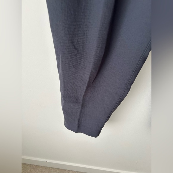 Aritzia Wilfred Chambery navy blue pant - Picture 5 of 12